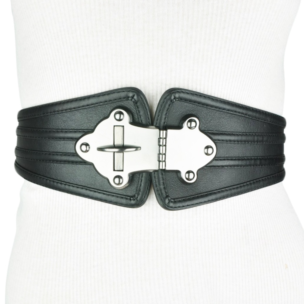 BCBG • Black Leather Wide Turn Lock Belt